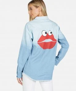 Lauren Moshi Sloane Kiss Face