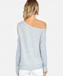 Lauren Moshi Trinidy Prayer Hands