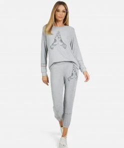 Lauren Moshi Alana Prayer Hands