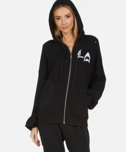 Lauren Moshi Aisha LA Star Shark