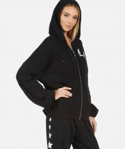 Lauren Moshi Aisha LA Star Shark