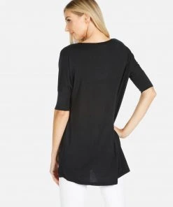 Lauren Moshi Eva Checker Tongue Short Sleeve