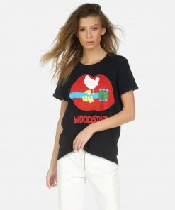 Lauren Moshi X Edda X Woodstock Lip Short Sleeve