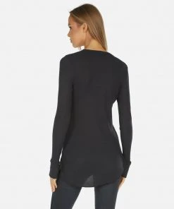 Lauren Moshi McKinley Peace Hand Elements