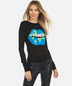 Lauren Moshi Mckinley X World Peace Lips