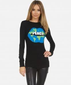 Lauren Moshi Mckinley X World Peace Lips