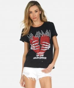 Lauren Moshi X Bess X Def Leppard Heartbreak