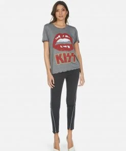 Lauren Moshi Capri Kiss Lip Short Sleeve