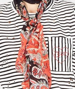 Lauren Moshi Iris Love / Brat Heart