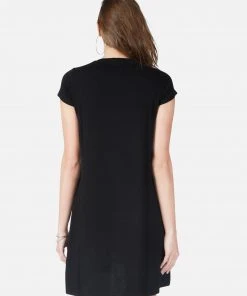 Lauren Moshi Mirabella Arrow Lip