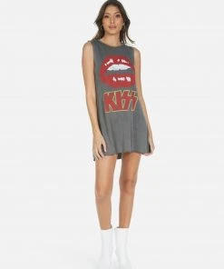 Lauren Moshi Deanna Kiss Lip Collections