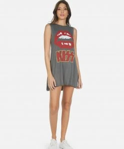 Lauren Moshi Deanna Kiss Lip Collections