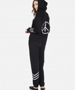 Lauren Moshi LAST CALL Gia World Peace