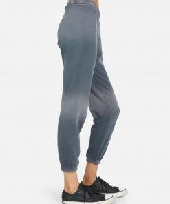 Lauren Moshi Alana Moshi Ride