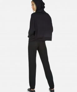 Lauren Moshi X Bottoms Willow X Crystal Biting Lip