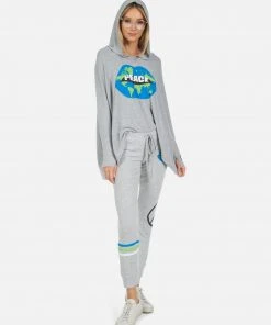 Lauren Moshi Kizzy World Peace Lips