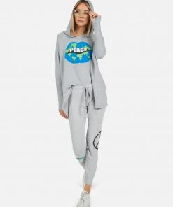 Lauren Moshi Kizzy World Peace Lips