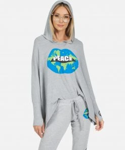 Lauren Moshi Kizzy World Peace Lips