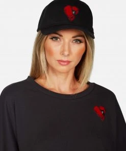 Lauren Moshi Bay Boxing Glove