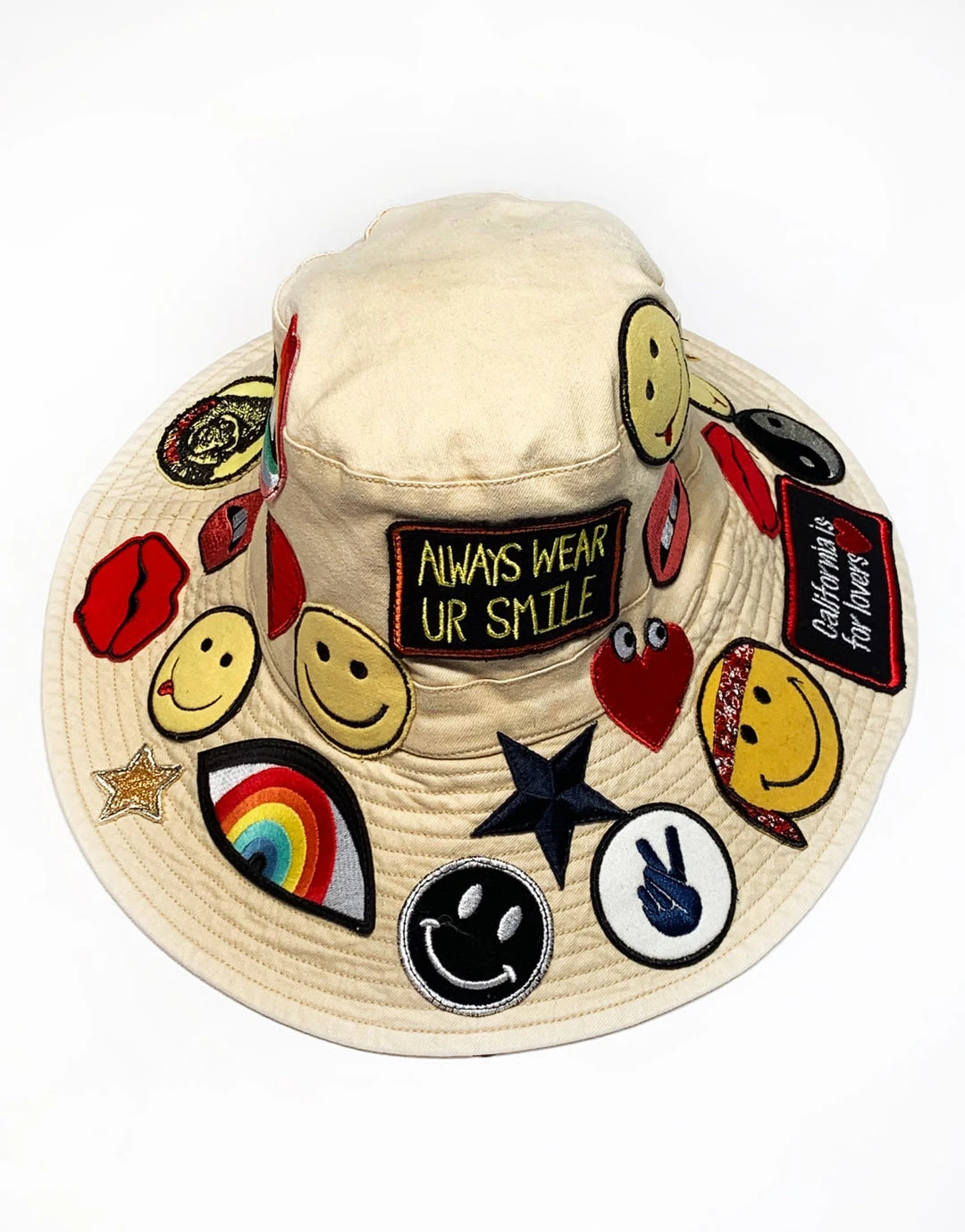 Lauren Moshi Adina- Bucket Hat W/ Allover Hippie Patches