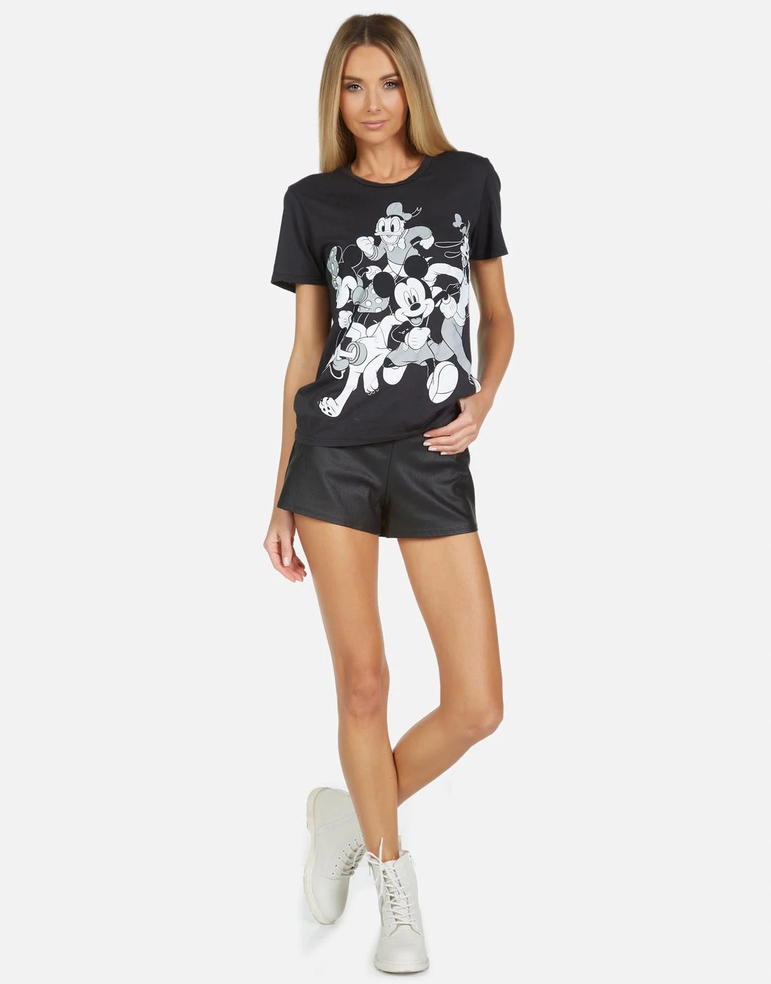 Lauren Moshi Short Sleeve Wolf Mickey Crew