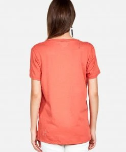 Lauren Moshi Wolf Leopard Elmo Short Sleeve