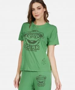 Lauren Moshi Wolf Go Away Oscar Short Sleeve