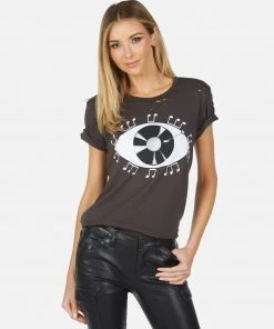 Lauren Moshi Wolf Record Eye