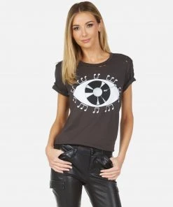 Lauren Moshi Wolf Record Eye