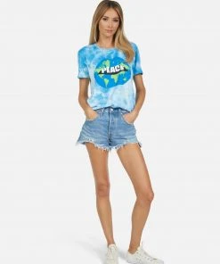 Lauren Moshi Short Sleeve Wolf World Peace Lips