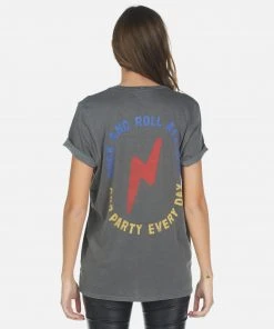 Lauren Moshi Wolf Kiss Lip