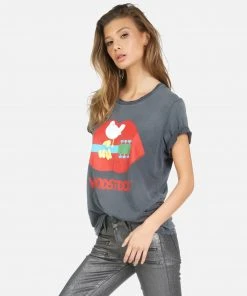 Lauren Moshi Wolf Woodstock Lip