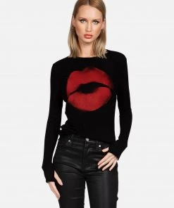 Lauren Moshi X McKinley X Spray Kiss