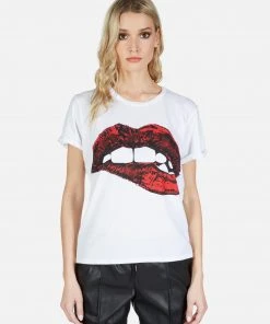 Lauren Moshi Edda Biting Lip