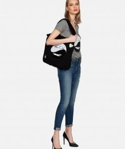 Lauren Moshi Emmalyn Biting Lip Yin Yang