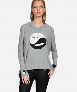 Lauren Moshi Long Sleeve Wilma Biting Lip Yin Yang