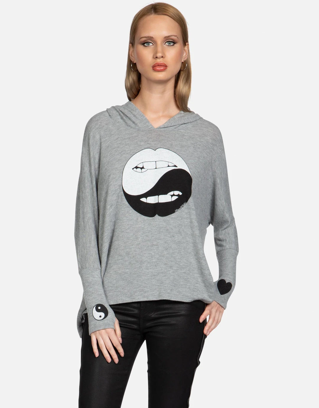 Lauren Moshi Long Sleeve Wilma Biting Lip Yin Yang