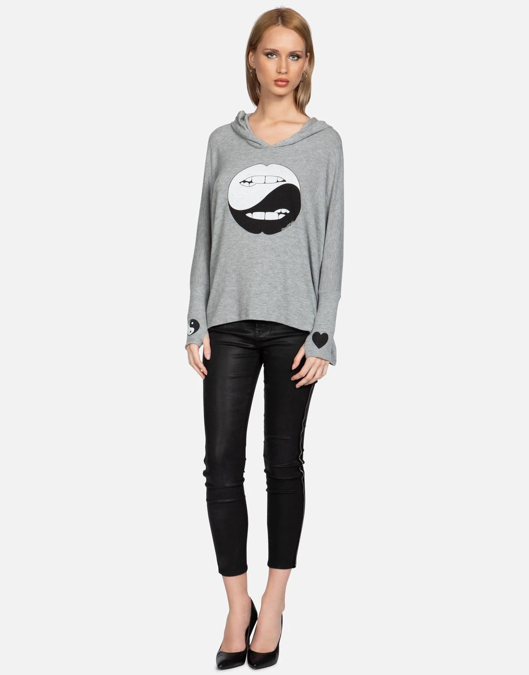 Lauren Moshi Long Sleeve Wilma Biting Lip Yin Yang