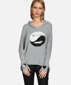 Lauren Moshi Long Sleeve Wilma Biting Lip Yin Yang