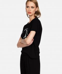 Lauren Moshi Croft Inner Peace Sign