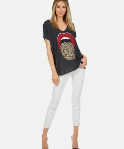 Lauren Moshi April Leopard Tongue Short Sleeve