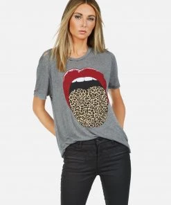 Lauren Moshi Short Sleeve Capri Leopard Tongue