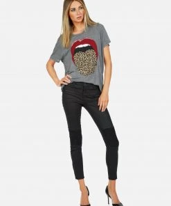 Lauren Moshi Short Sleeve Capri Leopard Tongue