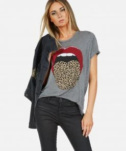 Lauren Moshi Short Sleeve Capri Leopard Tongue