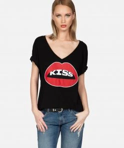 Lauren Moshi Brixton Kiss Lip