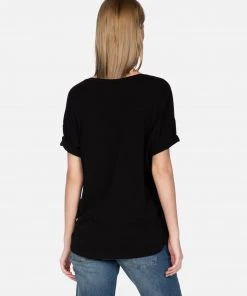 Lauren Moshi Brixton Kiss Lip