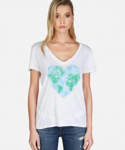 Lauren Moshi Short Sleeve Cruz World Love
