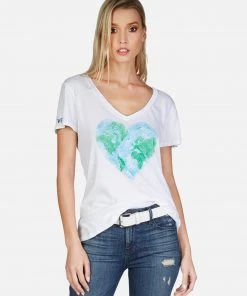 Lauren Moshi Short Sleeve Cruz World Love