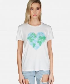 Lauren Moshi Short Sleeve Edda World Love