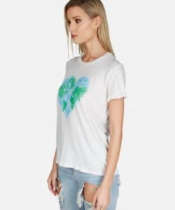 Lauren Moshi Short Sleeve Edda World Love